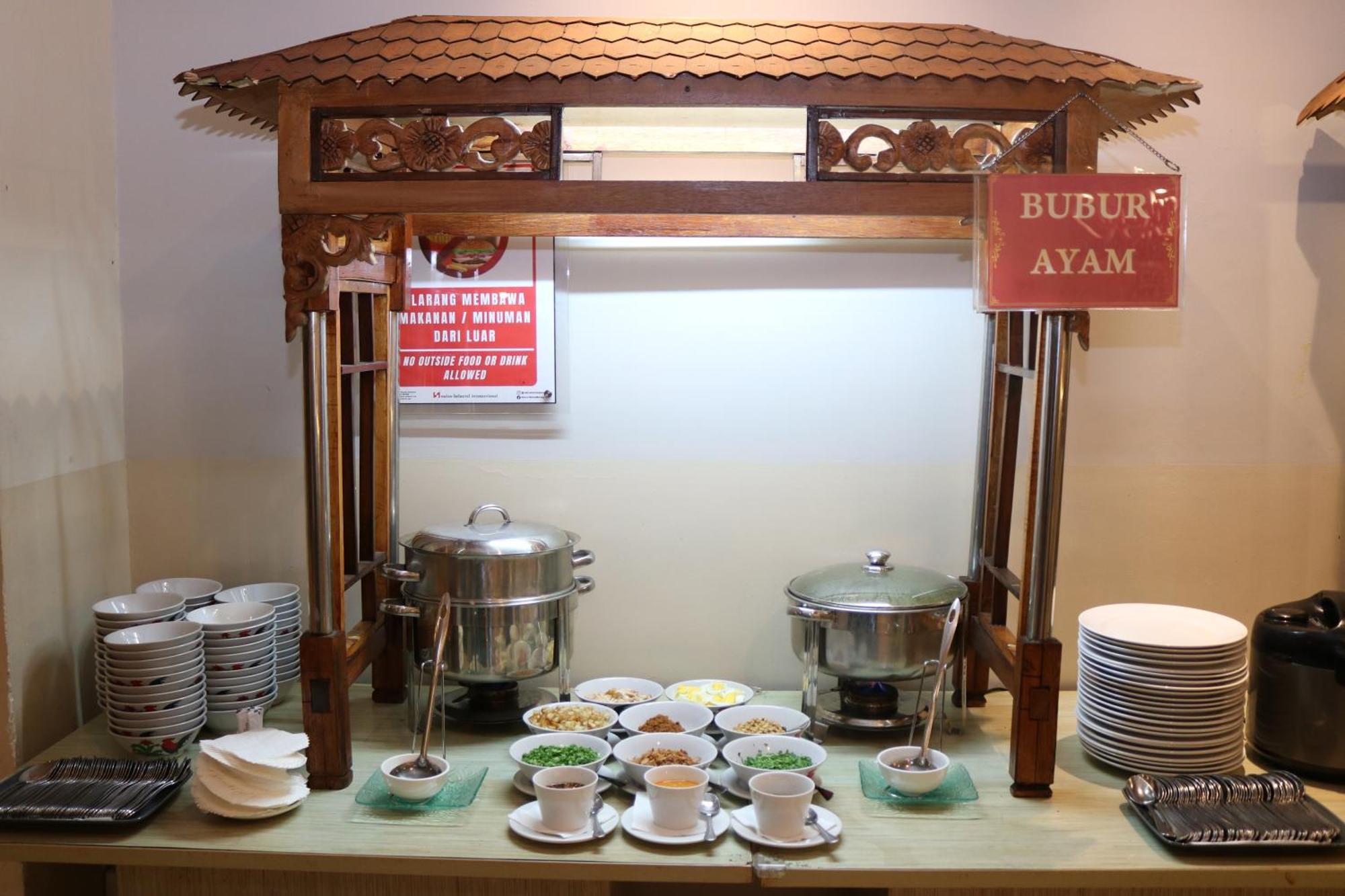 Swiss-Belinn Malang Dış mekan fotoğraf