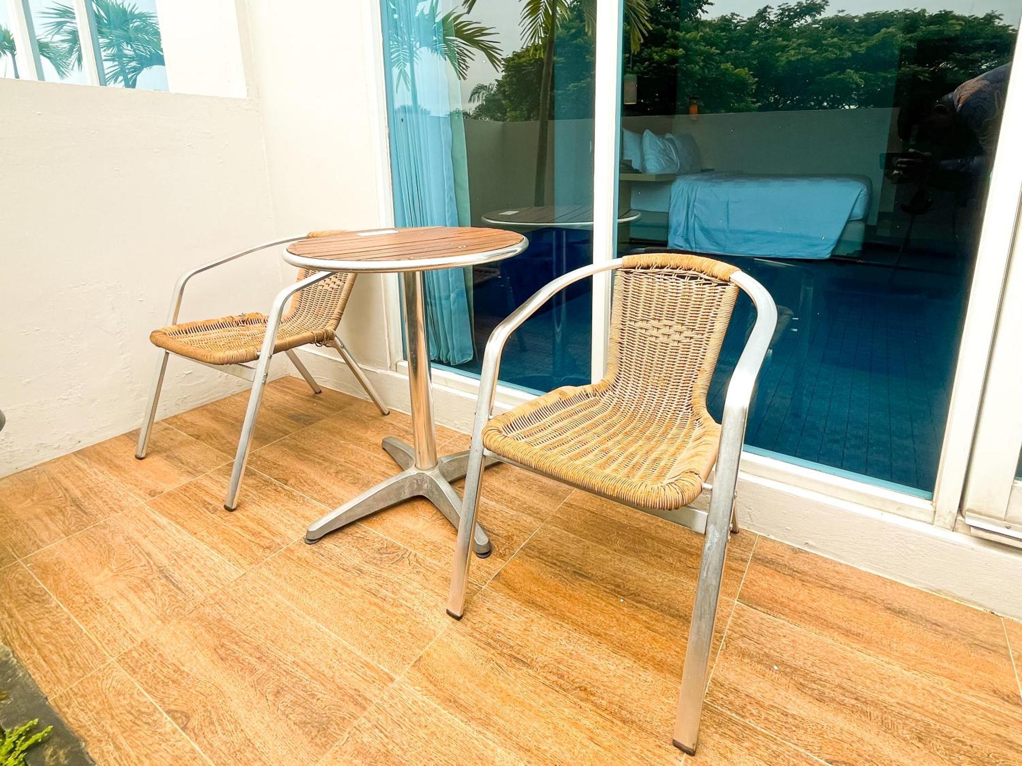 Swiss-Belinn Malang Dış mekan fotoğraf